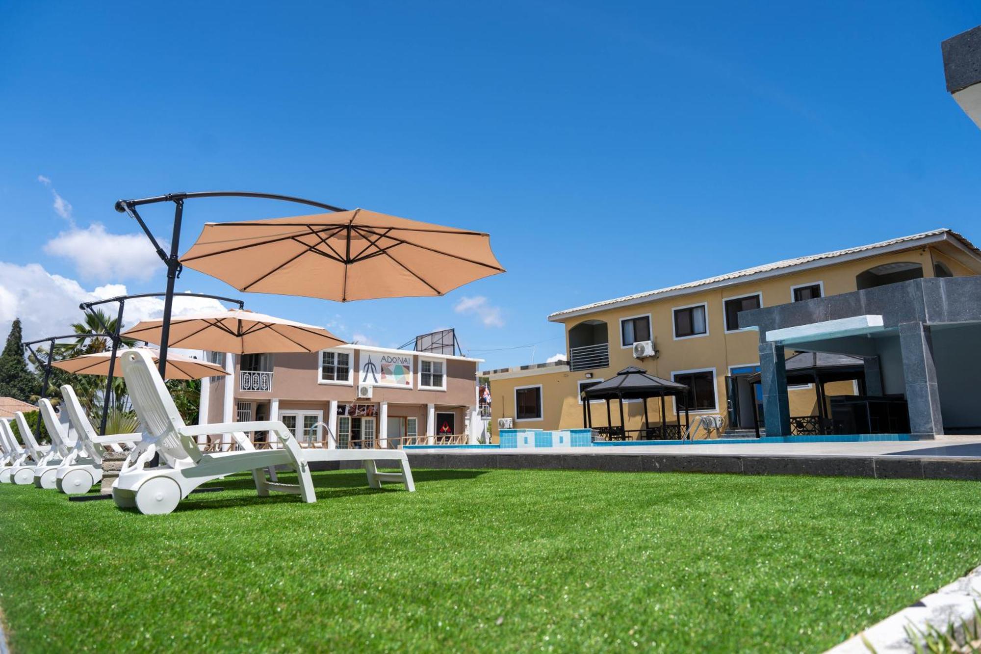 Adonai Luxe Apartment Tema Buitenkant foto